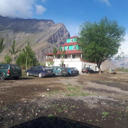 Hostel Muborak Rushan Exterior photo